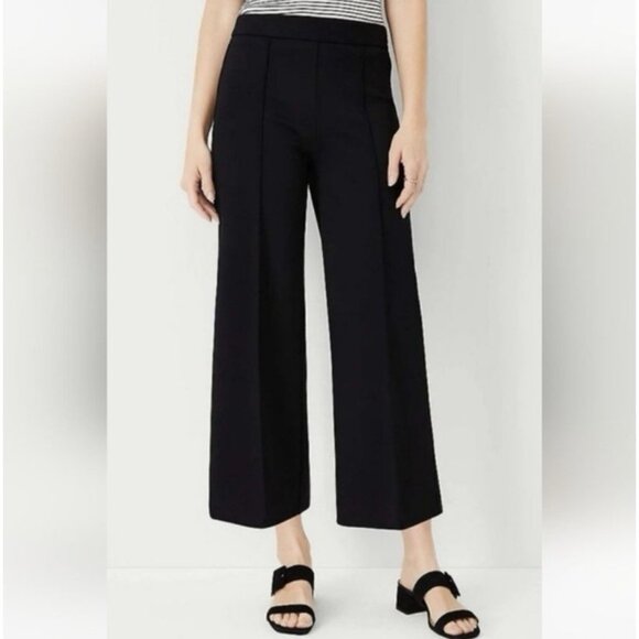 Ann Taylor Factory Pants Womens 2 Black Wide Leg Crop Knit Stretch - Picture 1 of 9